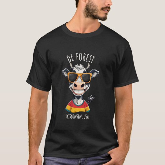 De Forest WI VS Grappige Koe Cartoon Ontwerp T-shirt (Voorkant)
