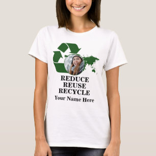 De foto van de aarddag vermindert hergebruik recyc t-shirt