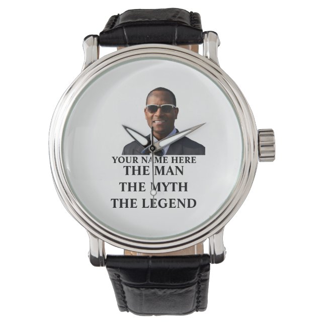 De foto van de douane noemt het man de mythe de le horloge (Voorkant)