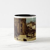 De Freyung in Wenen, uitzicht uit het noordwesten, Tweekleurige Koffiemok (Center)