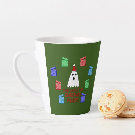 De gastheer van Kerstmis presenteert grappig Latte Mok (In situ)