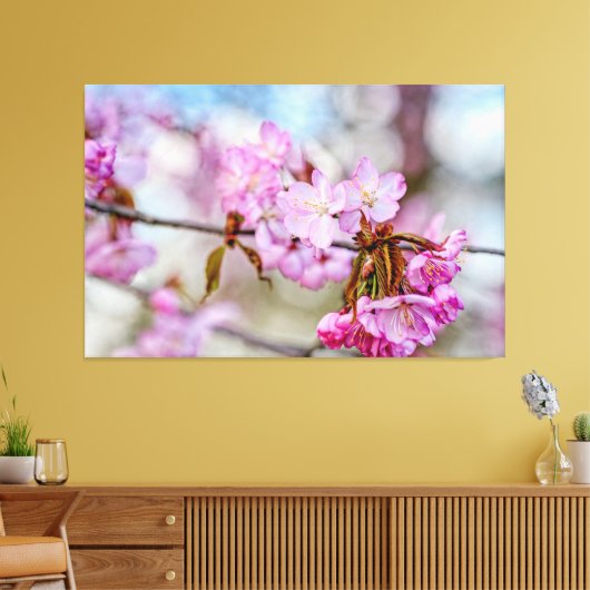 De Gedempte Schoonheid Van Sakura Bloesems In De L Canvas Afdruk (Insitu (Woonkamer))