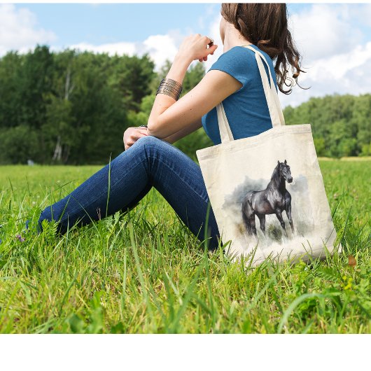 De geest van de wilde hengst tote bag