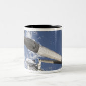 De geïntegreerde vrachtvervoerder tweekleurige koffiemok (Center)