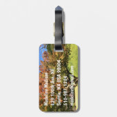 De gekleurde Maple-structuur in het najaar Bagagelabel (Achterkant verticaal)