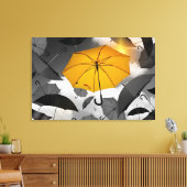 De Gele Umbrella onder Gray Umbrella's Canvas Afdruk (Insitu (Woonkamer))