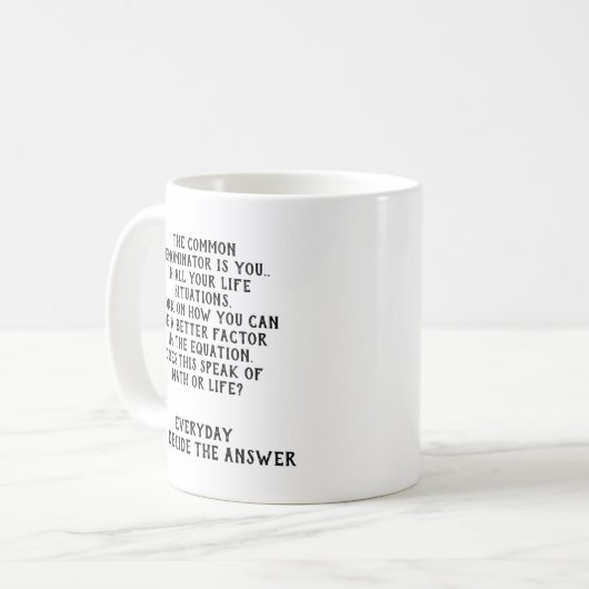 DE GEMEENSCHAPPELIJKE NOEMER MOK (Voorkant links)