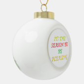 De gemengde kleur van het pretseizoen Kerstmis is  Keramische Bal Ornament (Links)