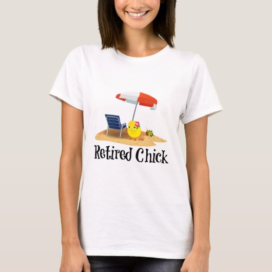 De gepensioneerde Chick op het strand T-shirt (Voorkant)