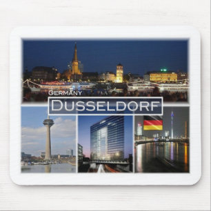 DE Germany - Dusseldorf - Rathaus - Muismat
