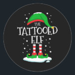 De getatoeëerde elf kerst familie bijpassende Xmas Ronde Sticker<br><div class="desc">De getatoeëerde Elf Kerstfamilie Matching Xmas Tattoo Funny</div>
