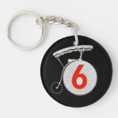 De gevangene nummer zes sleutelhanger (Voorkant)