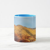 De geverfde rillingen in de koude mond mok (Midden)