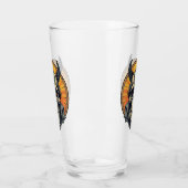 De gevleugelde schedel.  glas (Links)