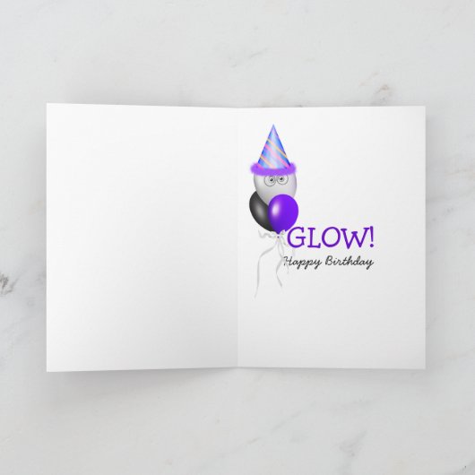 De gloeiende Cake van de Verjaardag van de Kaart (Binnen)