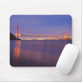 De Golden Gate Bridge bij schemering vanuit Kirby Muismat (Met muis)