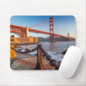 De Golden Gate Bridge vanuit Fort Point Muismat (Met muis)