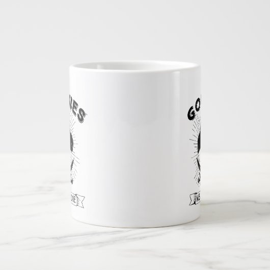 De goonies "Zeg nooit dat ze sterven" Pirate Badge Grote Koffiekop (Voorkant)