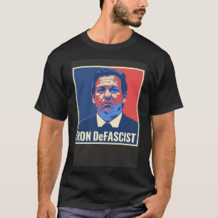 De gouverneur van Florida, Ron DeSantis, beschuldi T-shirt