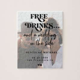 De grappige moderne fotobruiloft redt de datum legpuzzel