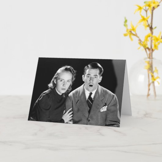 De grappige Retro Kaart van de Verjaardag (Gele Bloem)