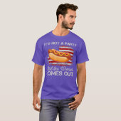 De grappige vierde juli-partij van de hotdog komt t-shirt (Voorkant volledig)