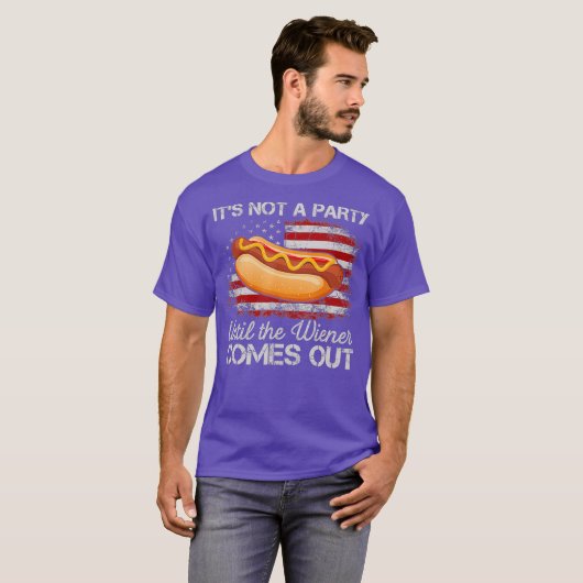 De grappige vierde juli-partij van de hotdog komt  t-shirt (Voorkant volledig)