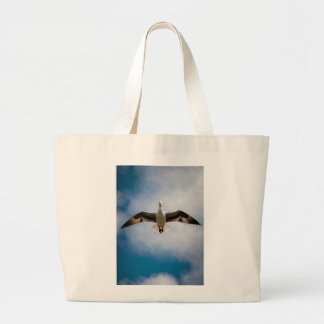 De gratie van een vogel in de vlucht grote tote bag
