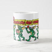 De Gremlins™ Komen Er Aan Grote Koffiekop (Voorkant)