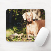 De grijze gastheer - Weimaraner, gember ... Muismat (Met muis)