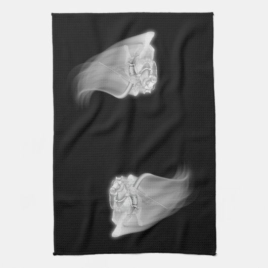 De grim Reaper Rides Halloween Theedoek (Verticaal)