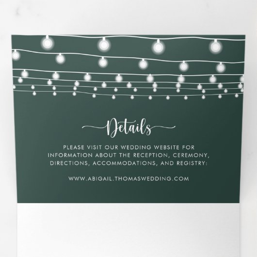 De groene rustieke String Lights Trifold van bruil Drieluik Uitnodiging (Binnenzijde eerst)