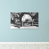De grootste Grindstone Buffalo Ranch ter wereld Canvas Afdruk (Insitu (Houten vloer))