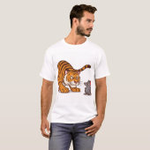 "De grootte schrikt me niet af - Mouse vs Tiger Sh T-shirt (Voorkant volledig)