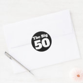 De grote 50 zwarte verjaardag ronde sticker (Envelop)