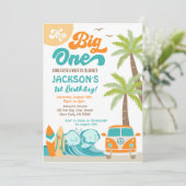 De grote ene Surf op de uitnodiging van de eerste (Staand voorkant)