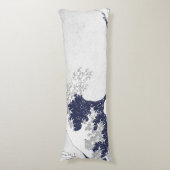 De Grote Golf van Kanagawa door Katsushika Hokusai Lichaamskussen (Voorkant Verticaal)