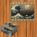 De Grote Golf van Kanagawa  Japanse Kunstenaar Puzzel<br><div class="desc">Het zijn de kleine details die de grote puzzel maken! De illustratie bevat een kunstwerk "De Grote Golf",  een beroemd schilderij van de Japanse kunstenaar Hokusai. Perfect voor een cadeau.</div>