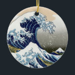De grote golf van Kanagawa Keramisch Ornament<br><div class="desc">Japanse kunst De Grote Golf van Kanagawa of de golf ...  verbluffende kunst in ukiyo-e stijl door een grote meester Katsushika Hokusai ...   kunst op moderne producten uit Zazilicious</div>