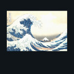 De grote golf van Kanagawa Ukiyo-e Japanse kunst Canvas Afdruk<br><div class="desc">Deze iconische kunst van Katsushika Hokusai is een van zijn meest gerenommeerde werken en de wereldwijde populariteit ervan blijft stijgen. Het kunstwerk toont twee boten gevuld met Japanse matrozen die uitkijken op de immense Grote Golf. De golf lijkt alsof het op het punt staat de boten volledig te overspoelen, waardoor...</div>