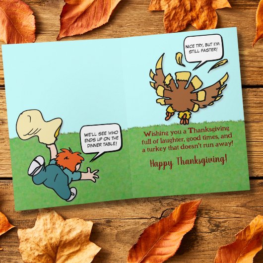De grote kalkoen jaagt op een rare Thanksgiving Feestdagen Kaart