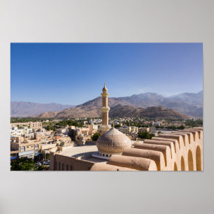 De Grote moskee en de minaret in Nizwa - Oman Poster