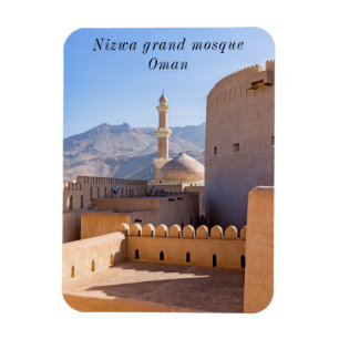De Grote moskee en minaret in Nizwa - Oman Magneet