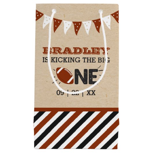 De grote schoppen | Football 1e verjaardag Klein Cadeauzakje (Voorkant)