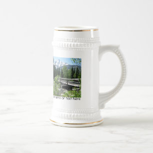 De grote Sneeuw van de Lente Tetons en Houten Brug Bierpul