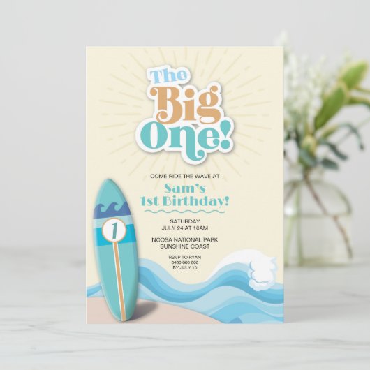 De grote uitnodiging van één Surf om de 1e verjaar (Staand voorkant)