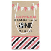 De grote.. | Voetbal 1ste verjaardag Klein Cadeauzakje (Achterkant)