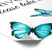 De gunsten nemen er een. Blauwe waterverf vlinder Poster (Hoek)