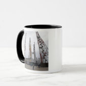 De H-IIB-raket op het lanceerpad Mok (Voorkant links)