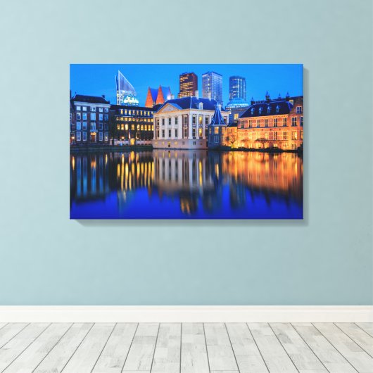 De Haagse skyline bij blue hour canvas print (Insitu (Houten vloer))